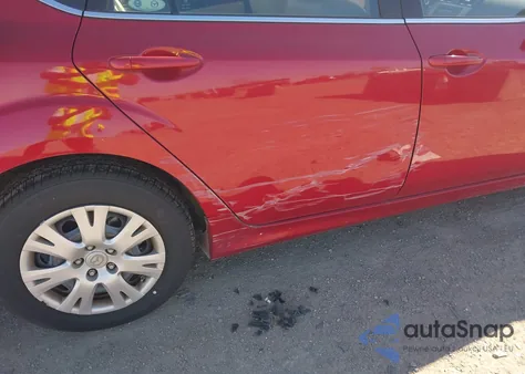 2011 Mazda Mazda6 I Sport z USA, uszkodzony, nr VIN 1YVHZ8BH3B5M23682